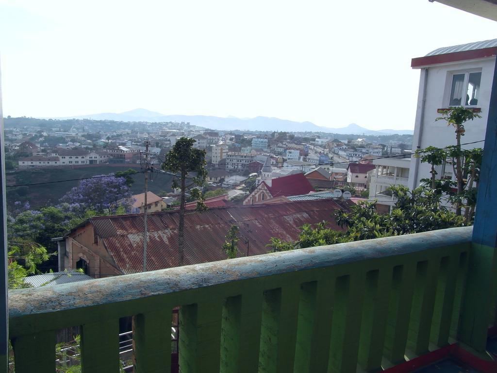 Three Palms Fianar Hotell Fianarantsoa Exteriör bild