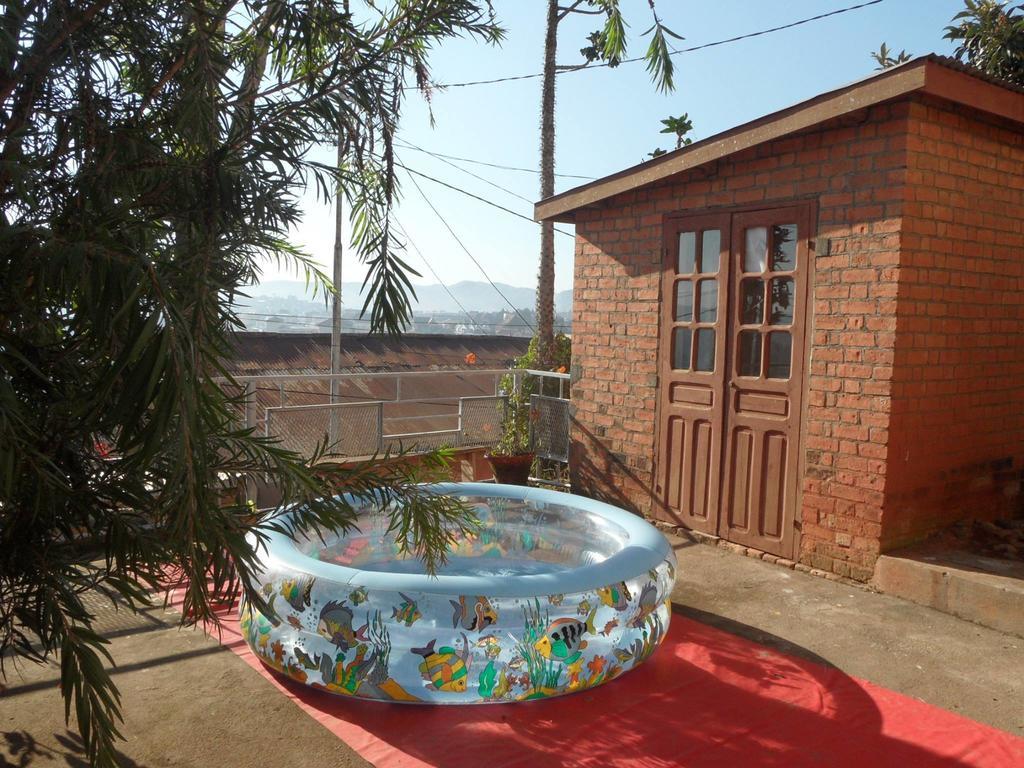 Three Palms Fianar Hotell Fianarantsoa Exteriör bild