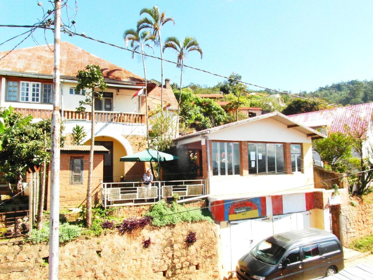 Three Palms Fianar Hotell Fianarantsoa Exteriör bild